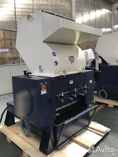 Дробилка для пластика HSS 400A - 7.5 кВт