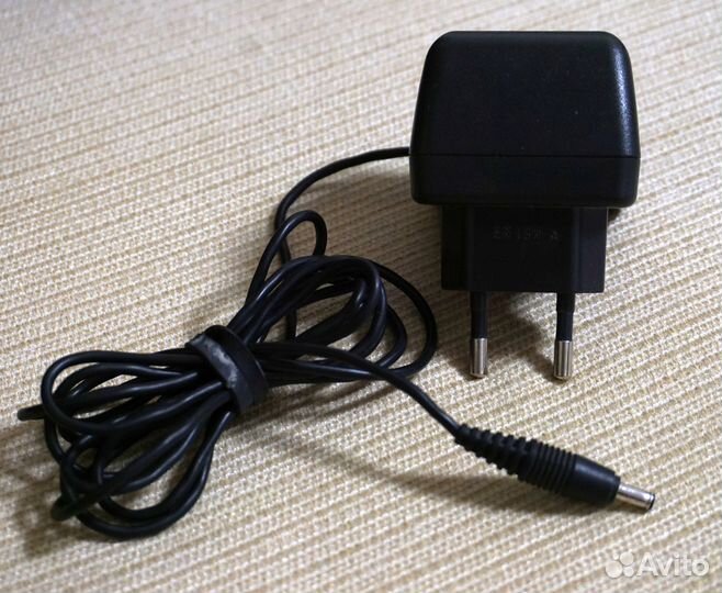 Зарядное устройство Nokia ACP-7E (как новое)