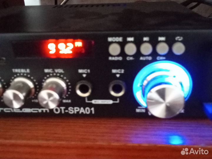 Музыкальный центр