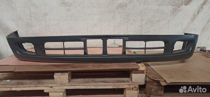 Бампер передний Toyota Corona Premio 5212920901