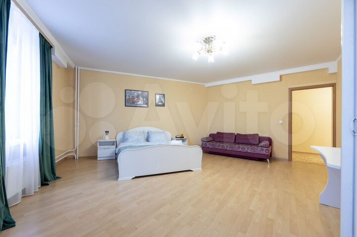 2-к. квартира, 81 м², 11/16 эт.