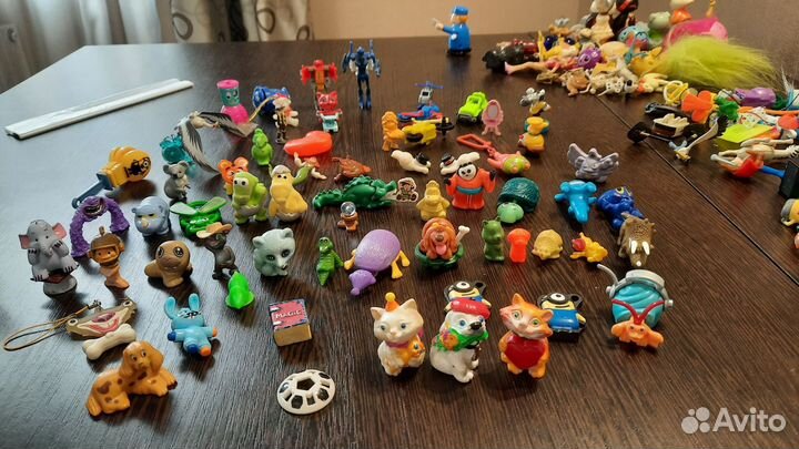 Киндер игрушки