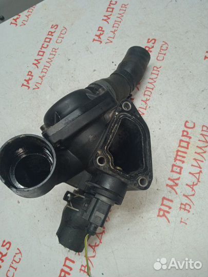 Термостат Volkswagen Touareg AZZ 2006