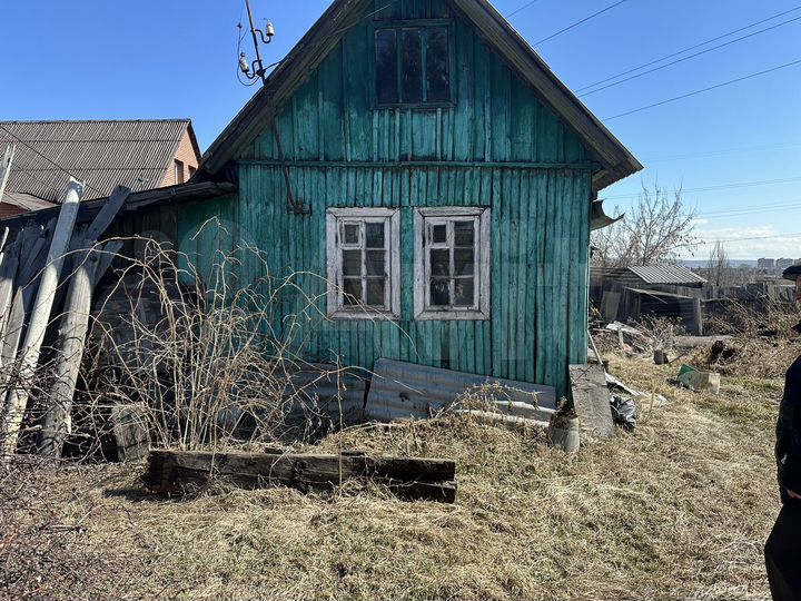 Дача 16 м² на участке 5,7 сот.