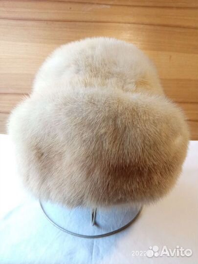 Шапка женская