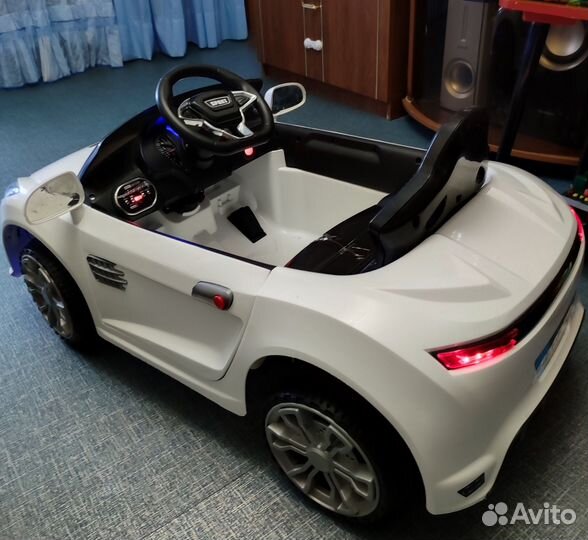 Электромобиль