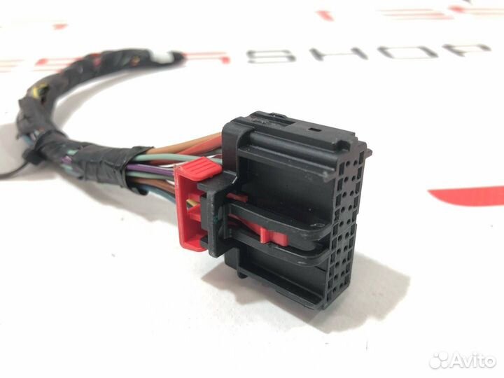 Разъем (фишка) проводки Tesla Model X рест. 2022