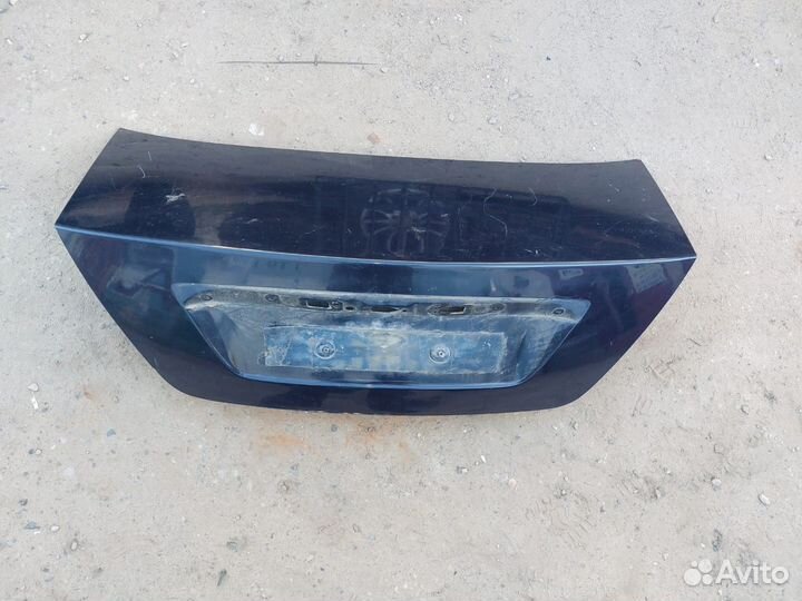 Крышка багажника Ford Mondeo 3 седан