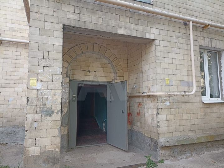 Комната 17,9 м² в 3-к., 2/2 эт.