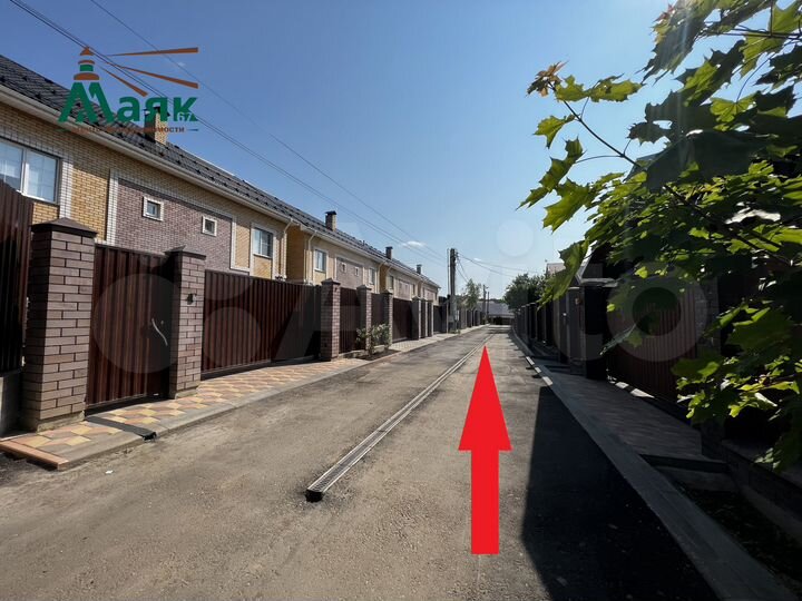 Таунхаус 240 м² на участке 3,3 сот.