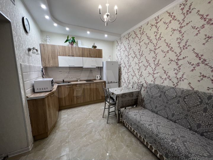 1-к. квартира, 40 м², 13/16 эт.
