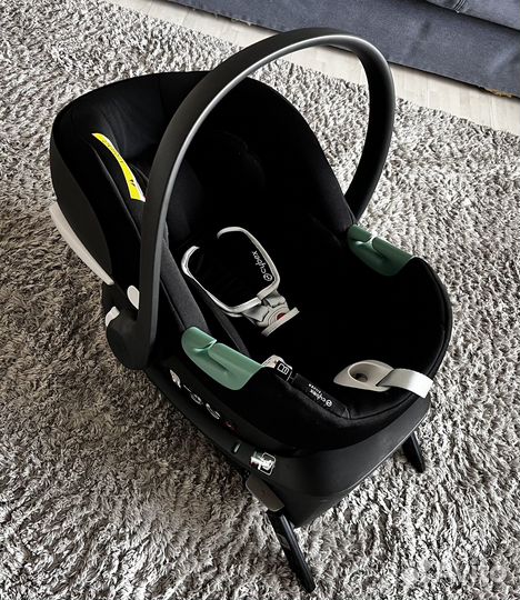 Автолюлька cybex с базой isofix