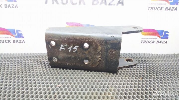 Кронштейн переднего амортизатора камаз 5490