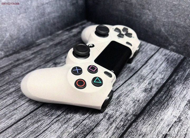 Геймпад DualShock 4