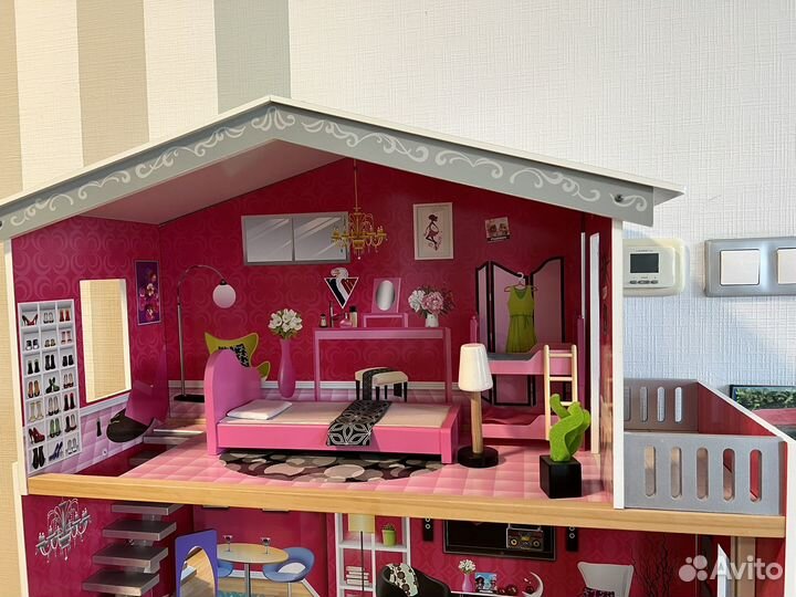 Домик кукольный с аксессуарами