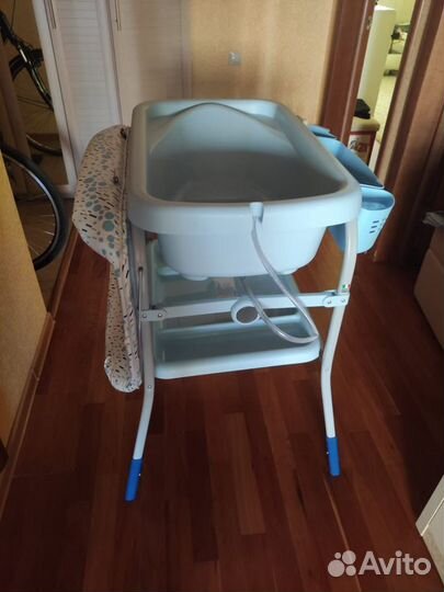 Пеленальный стол Chicco Cuddle&Bubble цвет белый