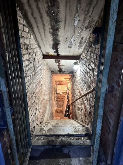 Машиноместо