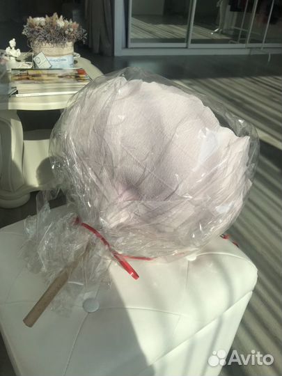 Цветок пион из гофрированной бумаги