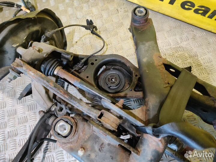 Балка подвески подрамник задняя Audi Q3 8U 8UB