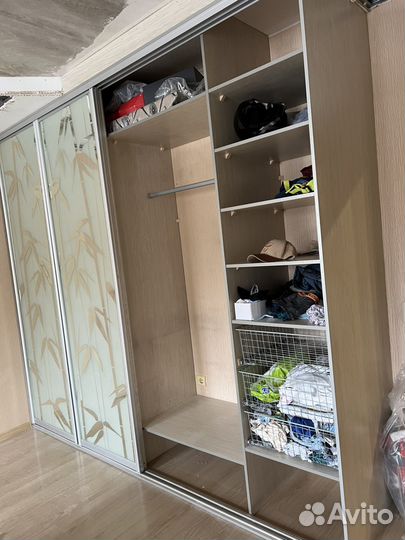 Встроенный шкаф бу