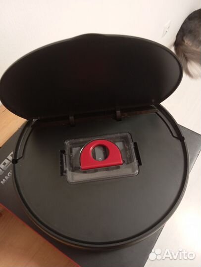 Робот пылесос redmond RV r560