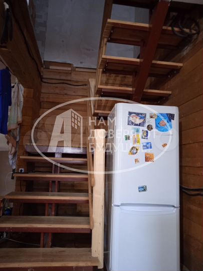 Дом 180 м² на участке 6 сот.