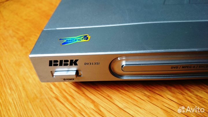DVD плеер BBK с караоке
