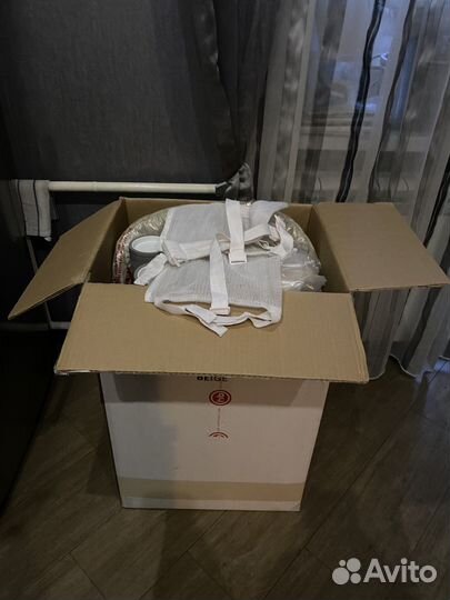 Стул для кормления Happy Baby William V2