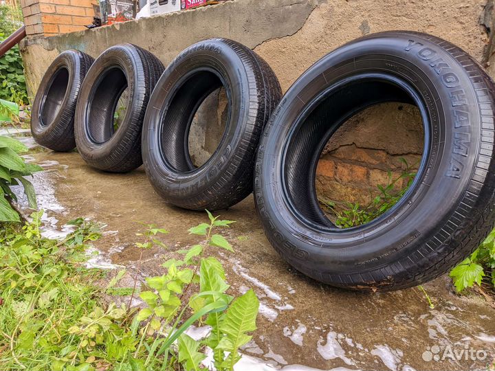 Yokohama Geolandar G033 215/70 R16 100H