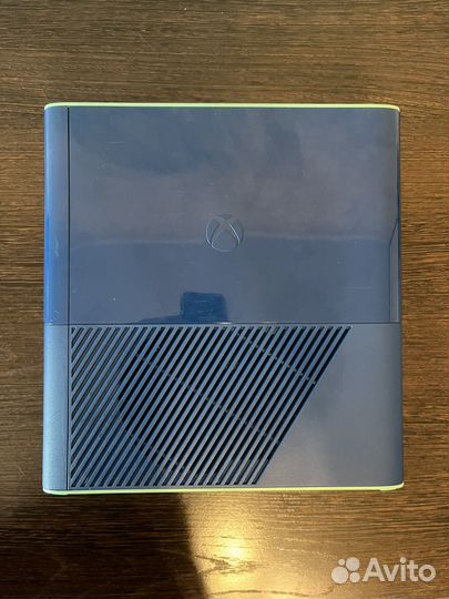 Приставка Xbox 360 E 500gb 81 игра + 1 джойстик
