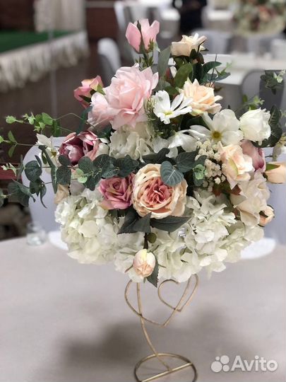 Композиции на подставке