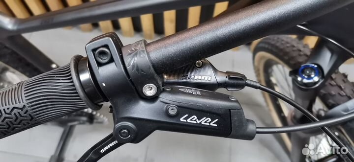 В-д Titan Racing rogue dash Р:L(19) 