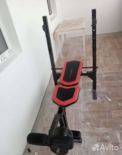 Скамья для жима со стойками