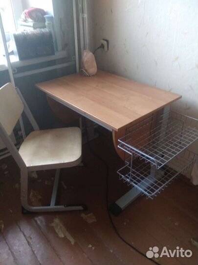 Двухъярусная кровать