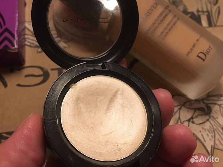 Кремовая основа-хайлайтер MAC