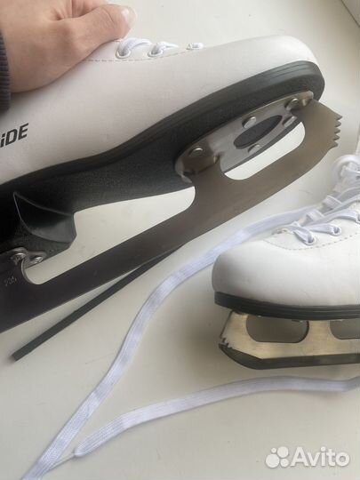 Коньки фигурные