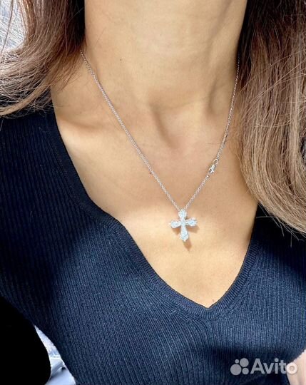 Кулон крест Graff