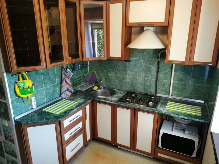 3-к. квартира, 58 м², 4/9 эт.