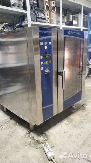 Пароконвектомат electrolux