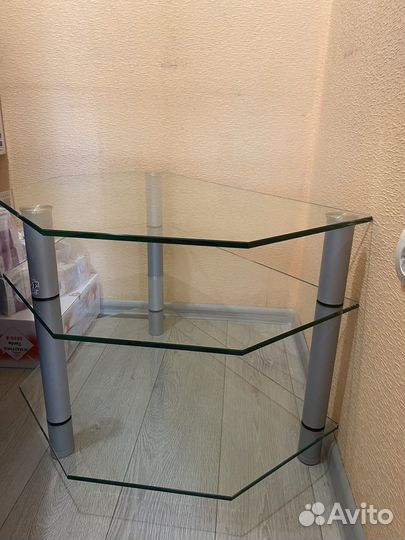 Стеклянная тумба