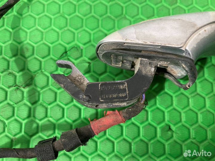 Ручка двери внешняя задняя Volkswagen Touareg 7L6