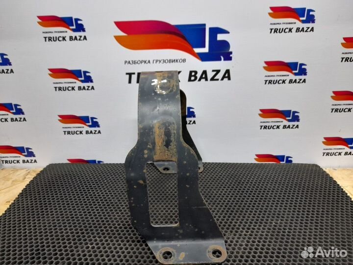 Кронштейн крепления ресивера