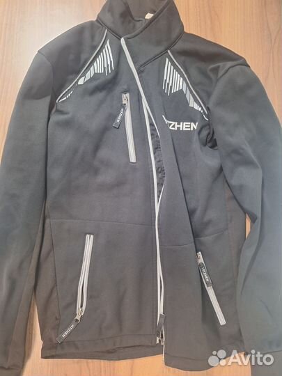 Лыжный разминочный костюм