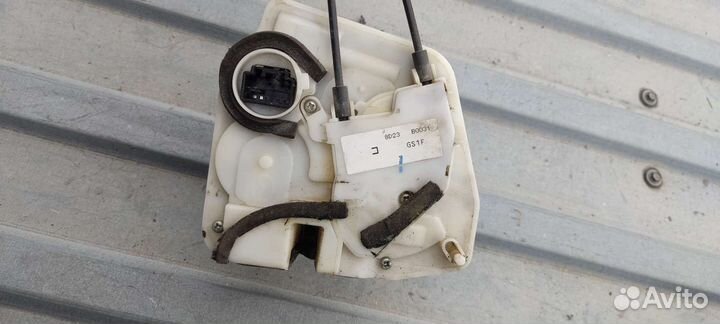 Замок двери на Mazda 6GH