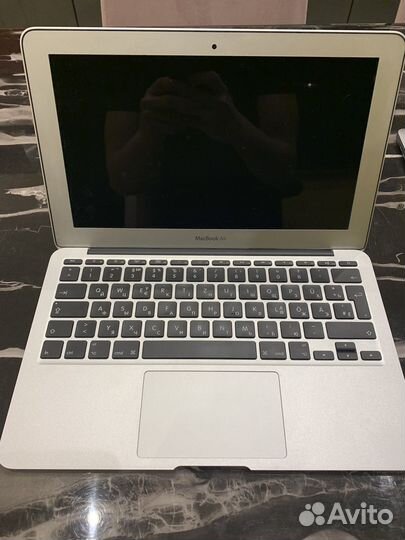 Apple macbook air 11 2011