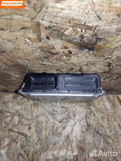 Блок управления двигателем Volkswagen 03C906027DA