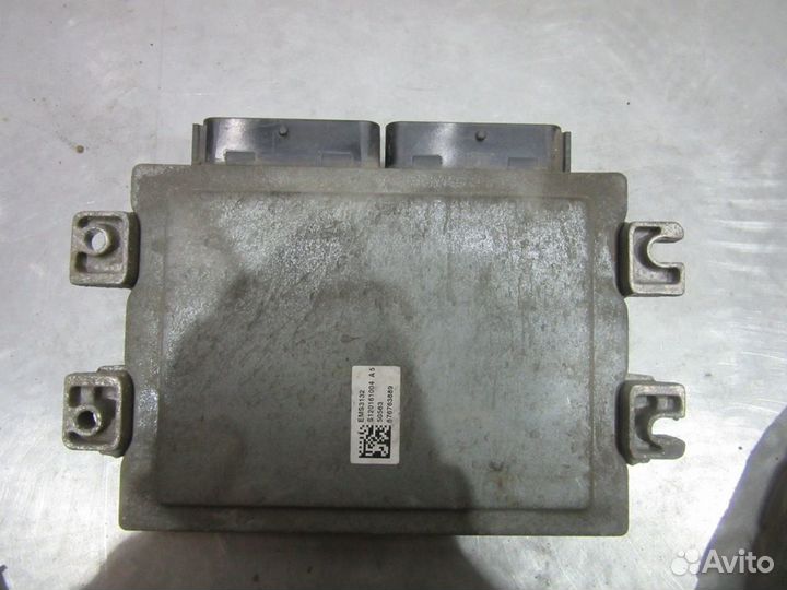 Блок управления двигателем Renault Logan 2005-2014