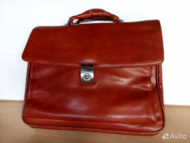 Кожаный мужской портфель