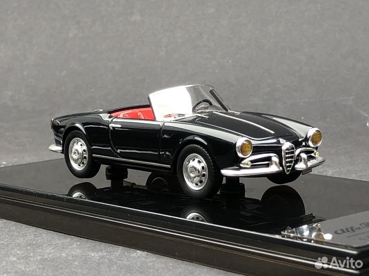 Alfa Romeo Giulietta Spider 1955 Century Dragon 1: