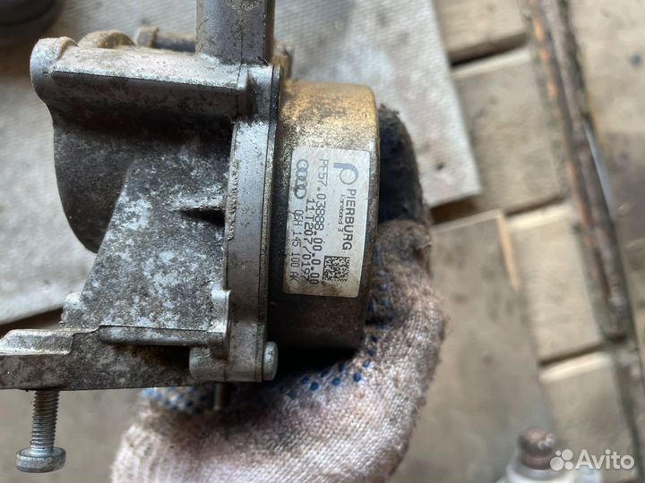 Вакумный насос VW Tiguan 2.0 TSI